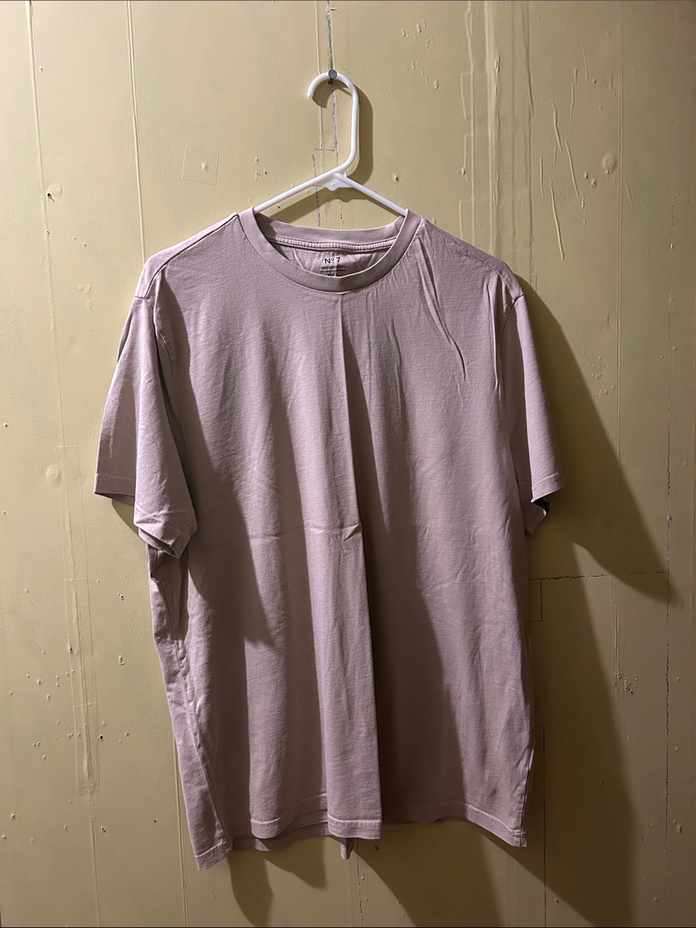 Essentials No 7: THE T-SHIRT